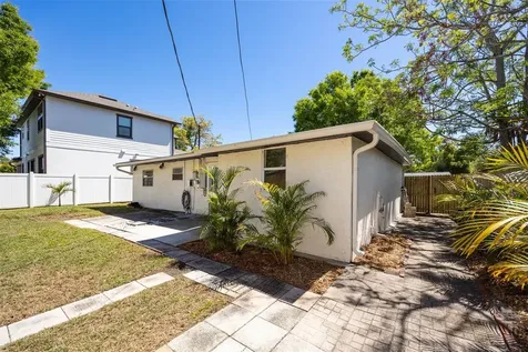 4427 W Oklahoma Avenue Tampa FL 33616