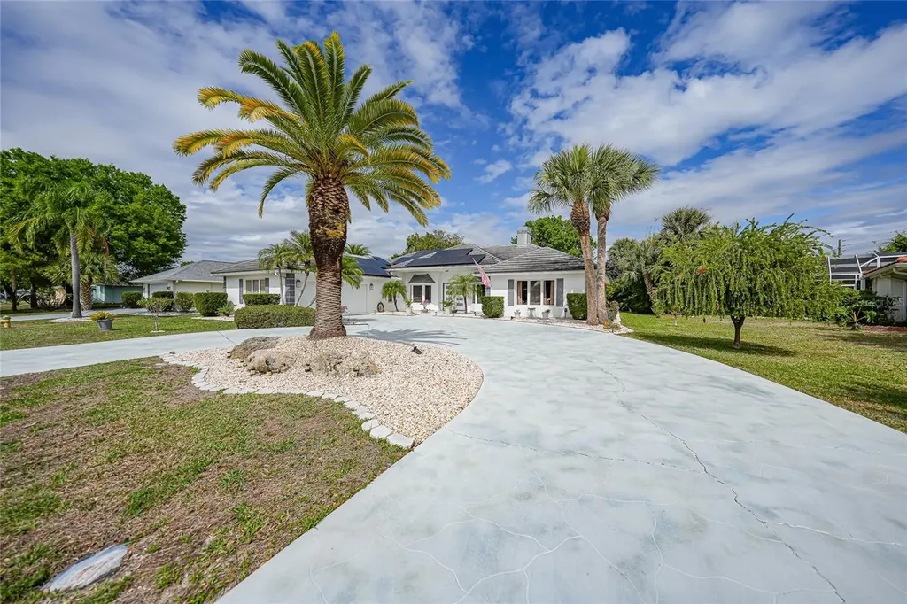 194 Maracal Way Punta Gorda FL 33983