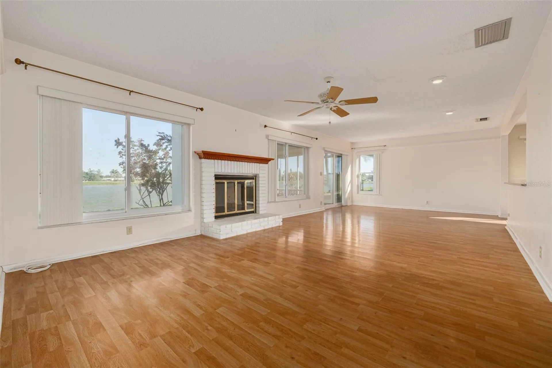 3631 93rd Avenue N Pinellas Park FL 33782