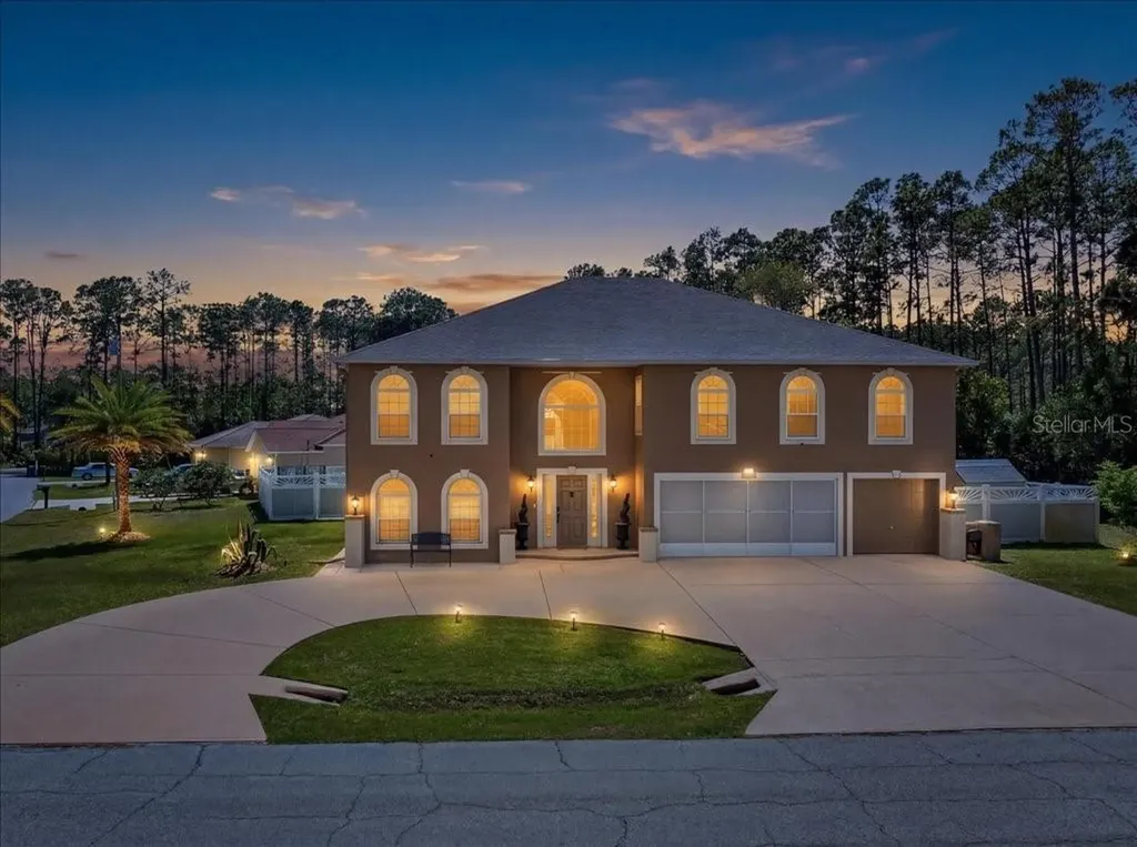 33 Red Barn Drive Palm Coast FL 32164