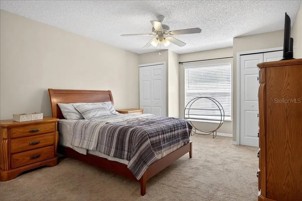 33 Red Barn Drive Palm Coast FL 32164