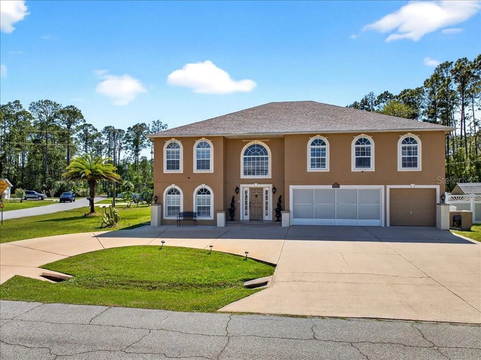 33 Red Barn Drive Palm Coast FL 32164