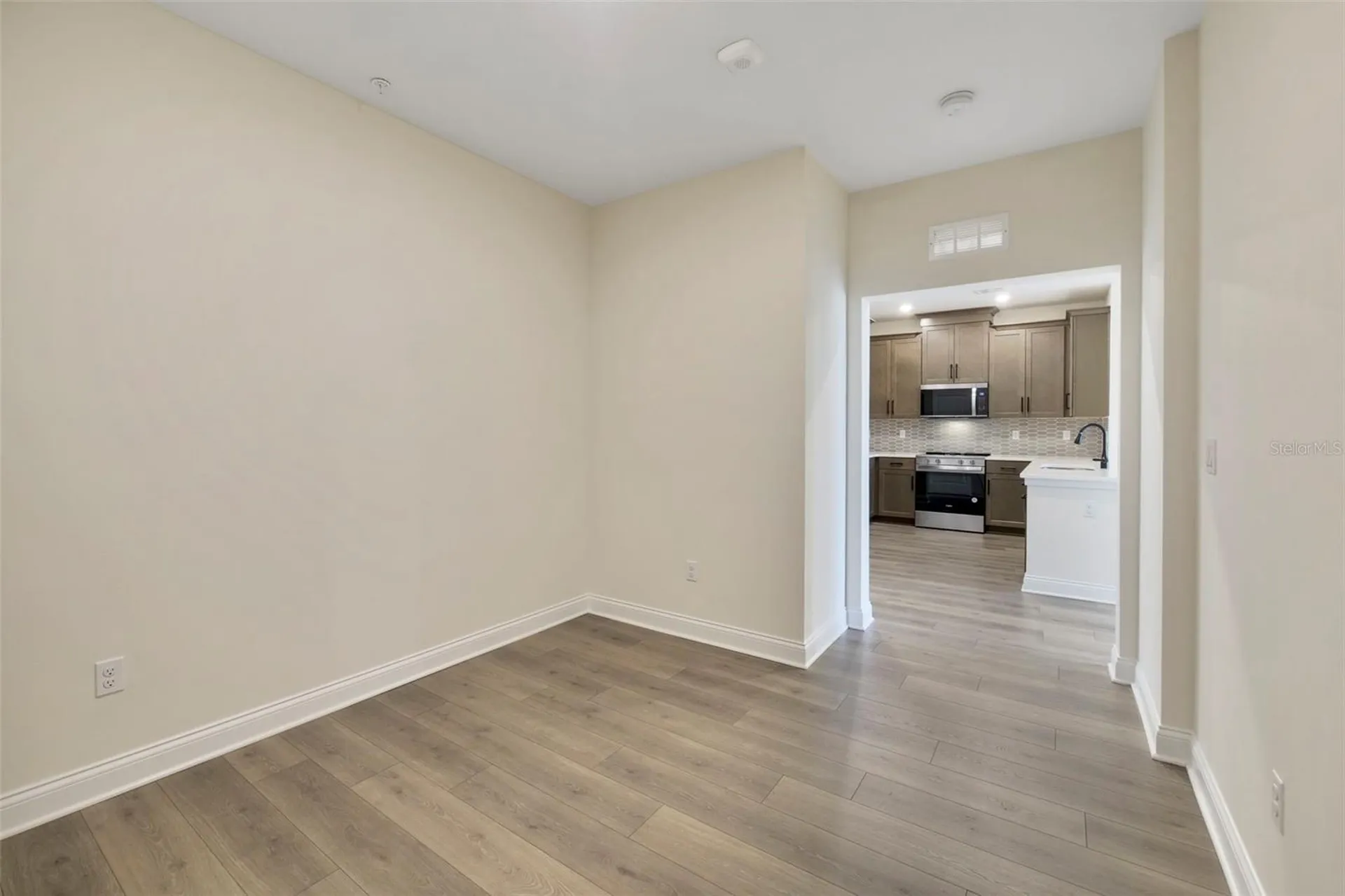7545 Laureate Boulevard Orlando FL 32827