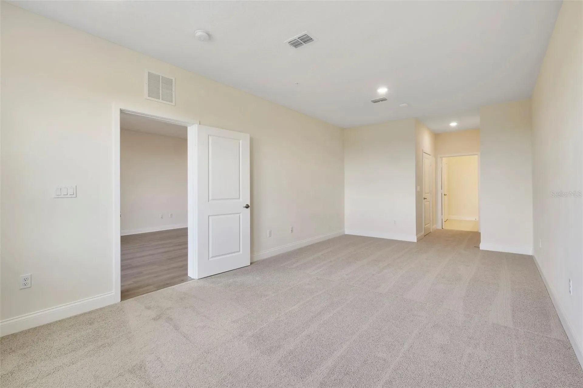 7545 Laureate Boulevard Orlando FL 32827
