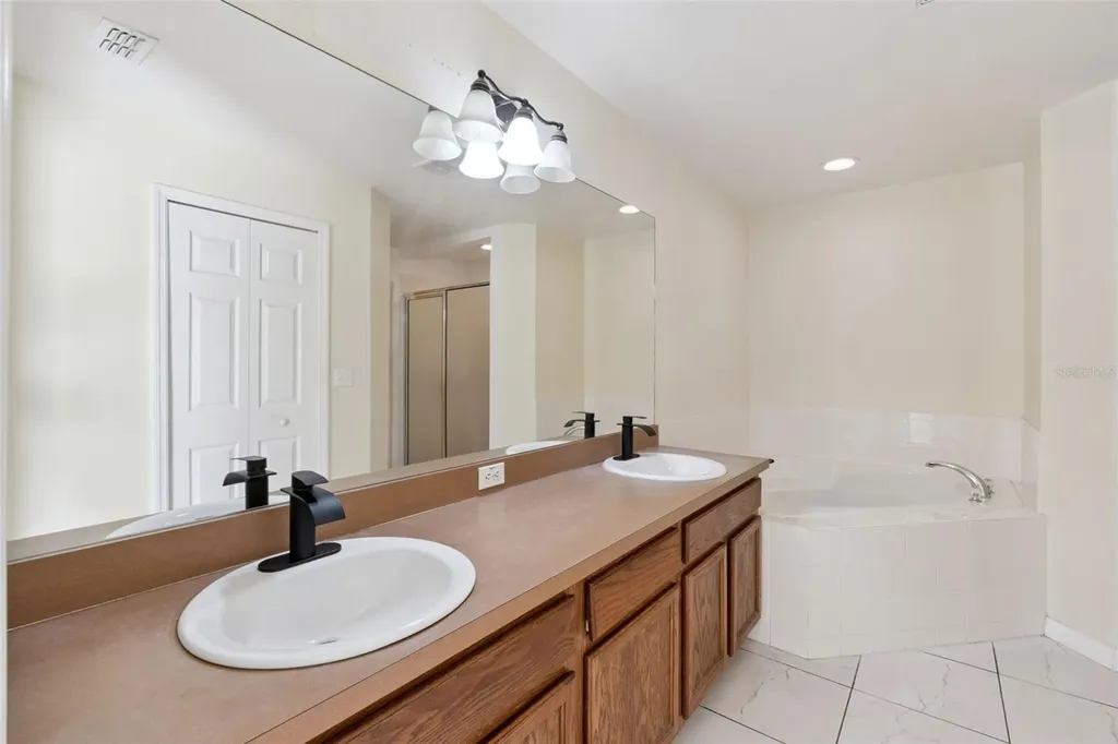 1111 Chichester Court Kissimmee FL 34758