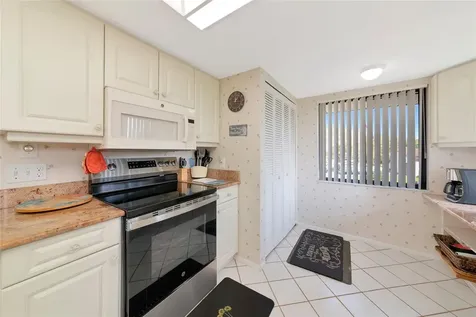 6423 Egret Lane Bradenton FL 34210