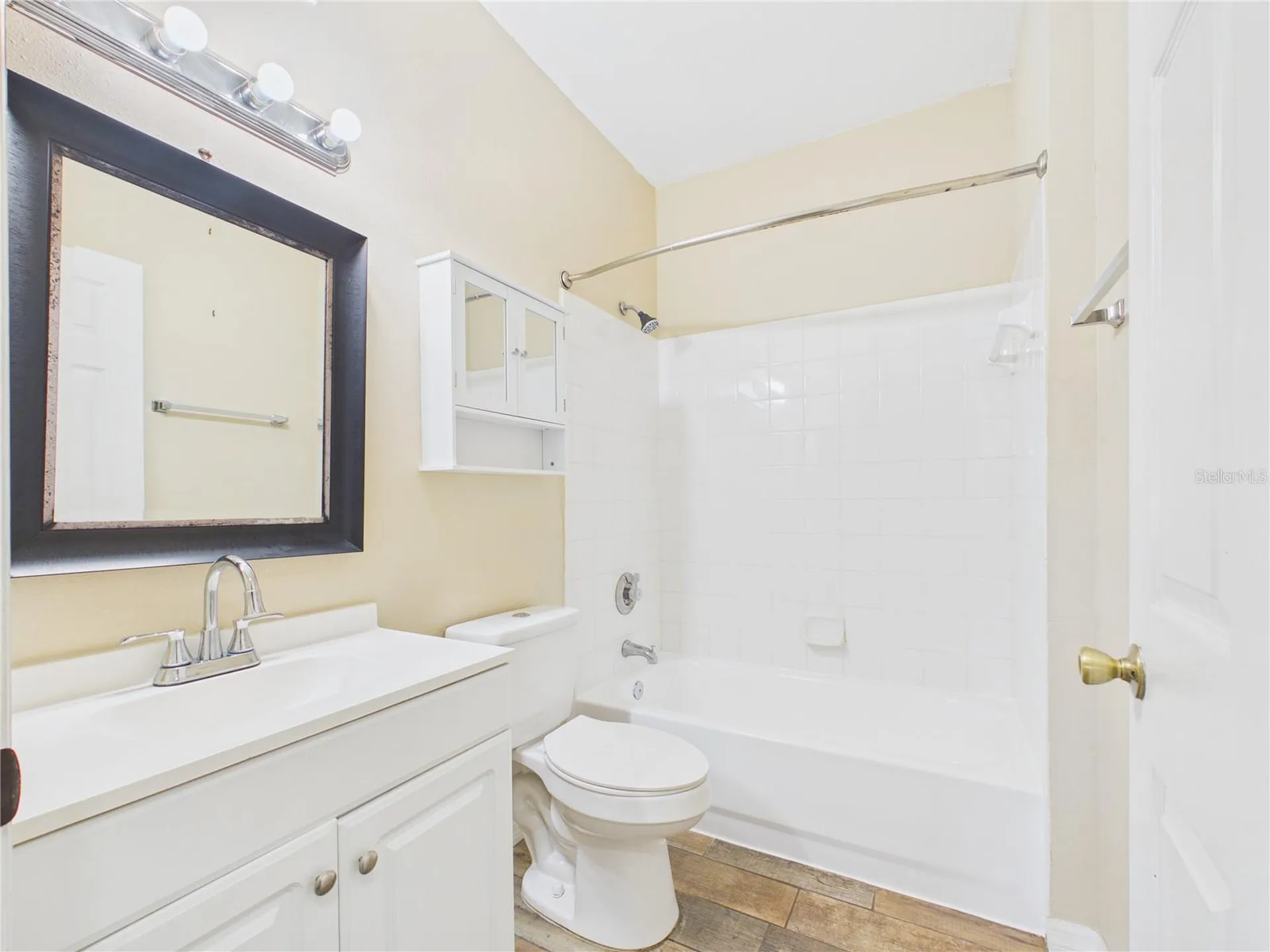 16305 Enclave Village Drive Tampa FL 33647