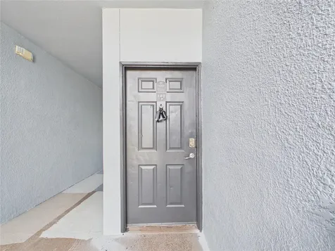 16305 Enclave Village Drive Tampa FL 33647