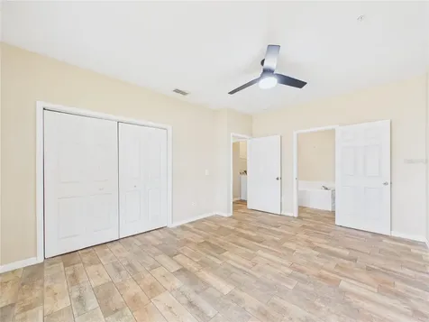 16305 Enclave Village Drive Tampa FL 33647