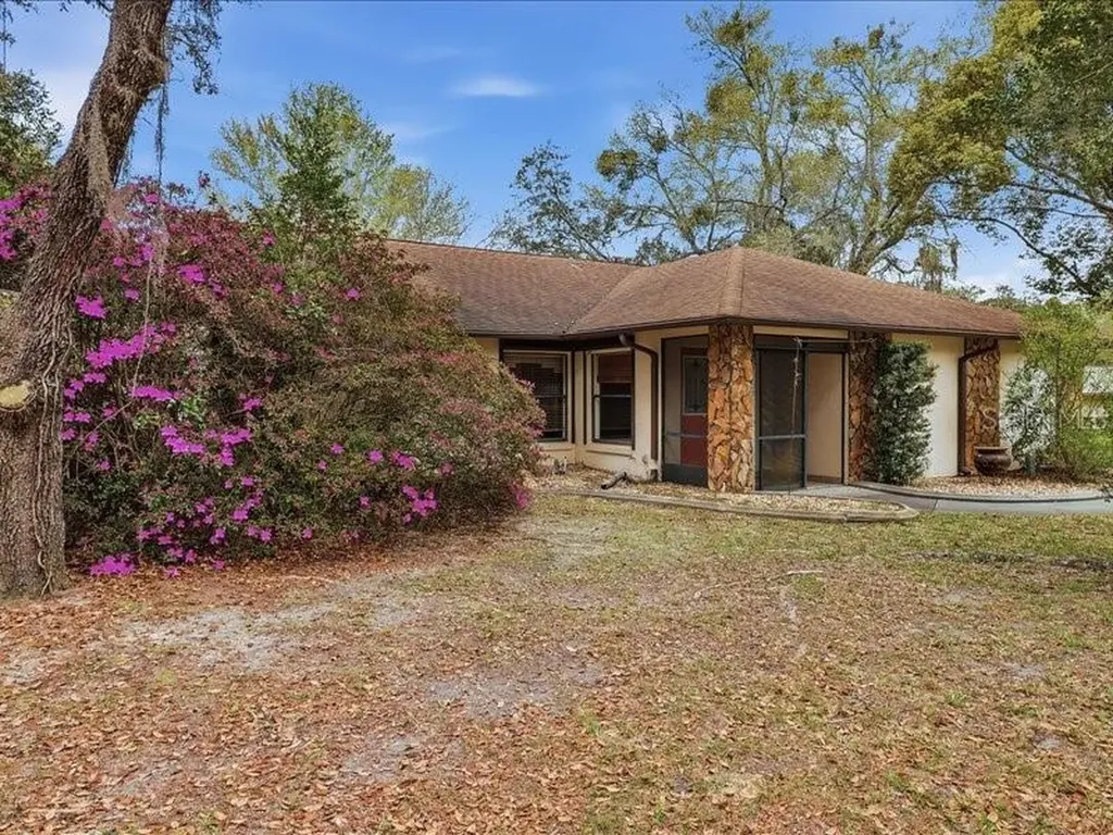 240 N Indianapolis Avenue Hernando FL 34442