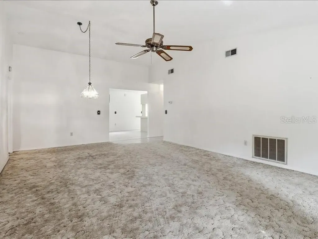 240 N Indianapolis Avenue Hernando FL 34442