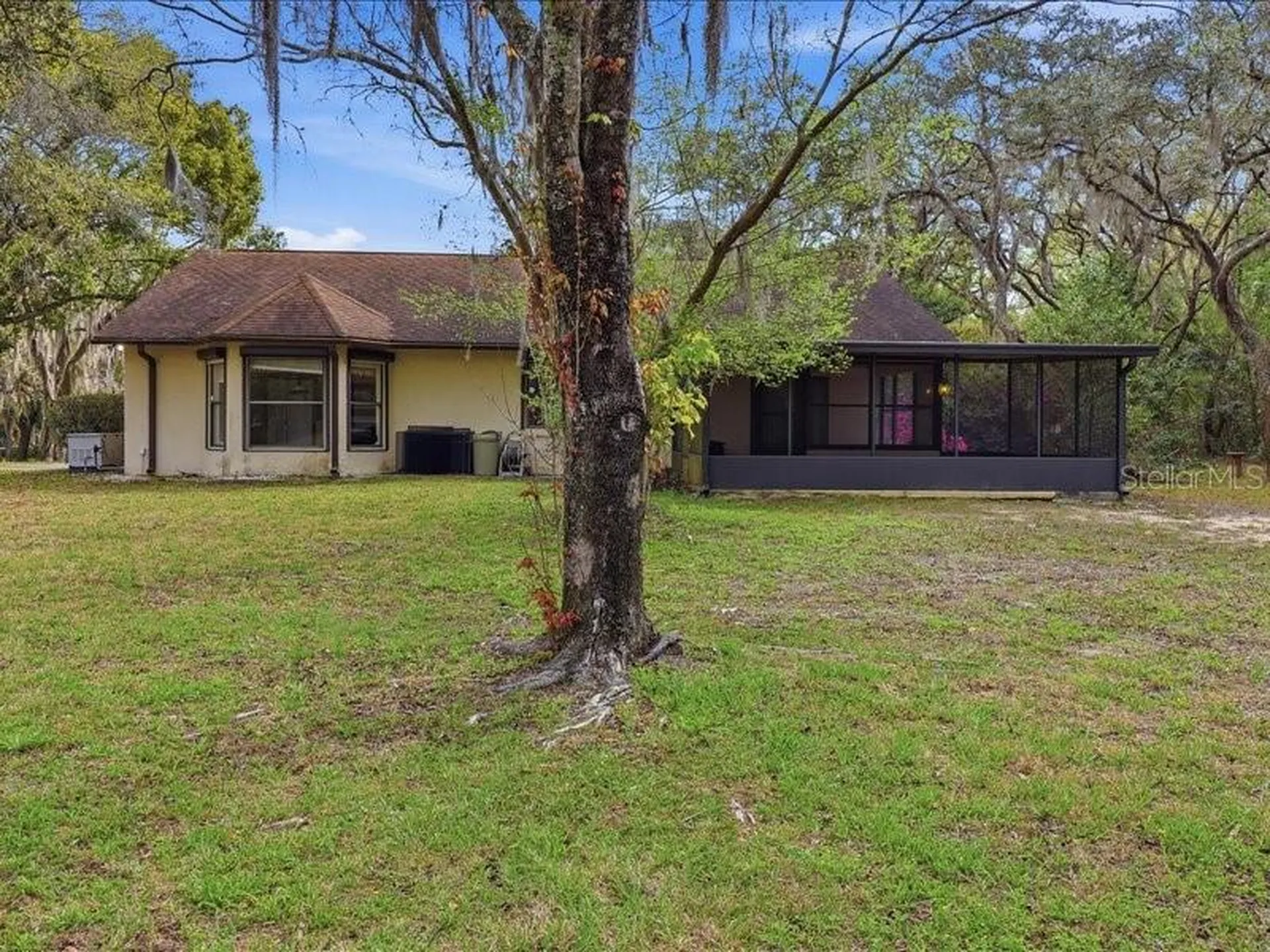 240 N Indianapolis Avenue Hernando FL 34442