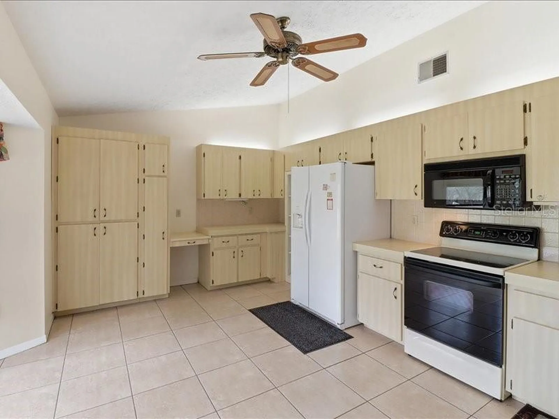 240 N Indianapolis Avenue Hernando FL 34442