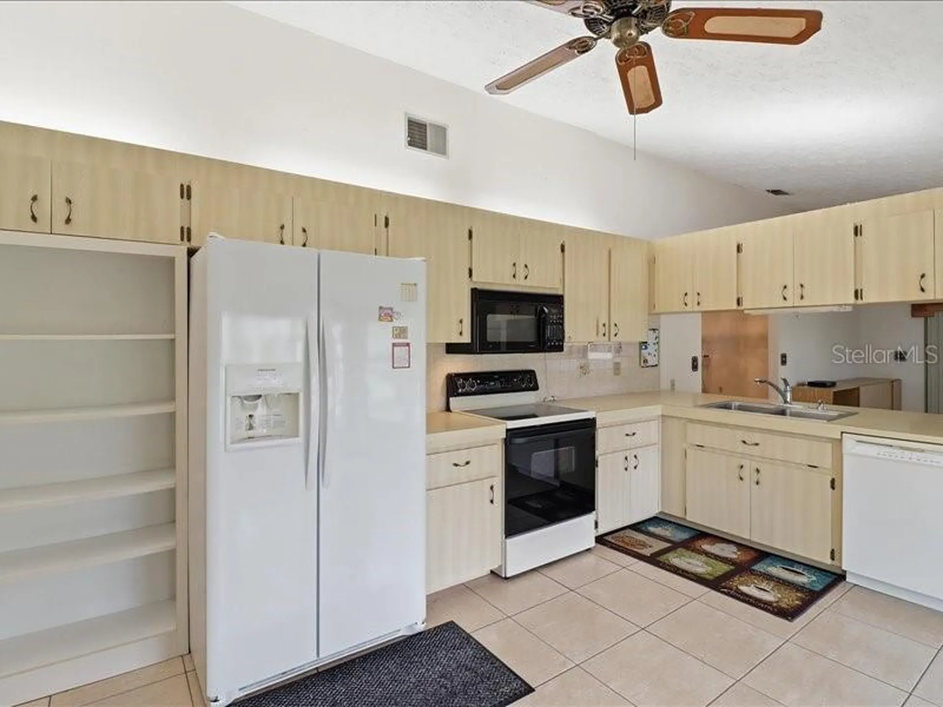 240 N Indianapolis Avenue Hernando FL 34442