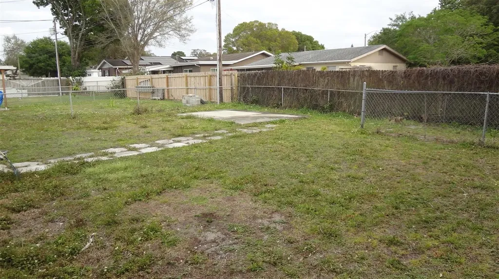 5342 22nd Avenue N St Petersburg FL 33710