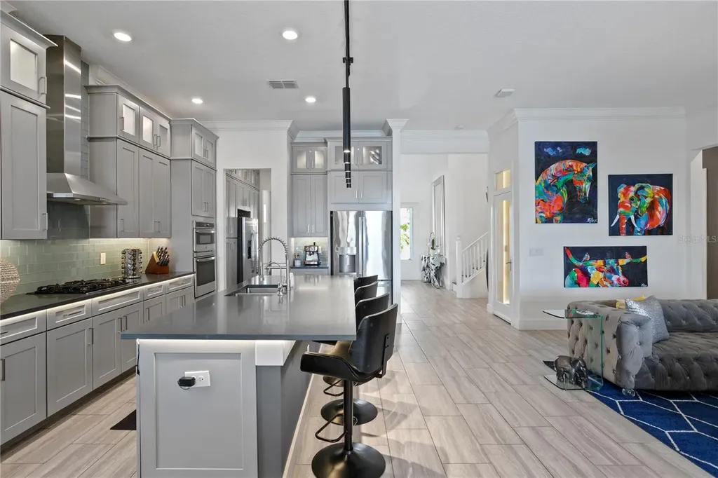 916 Seagrape Drive Ruskin FL 33570