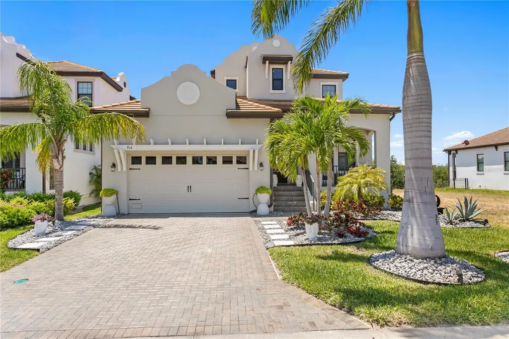 916 Seagrape Drive Ruskin FL 33570