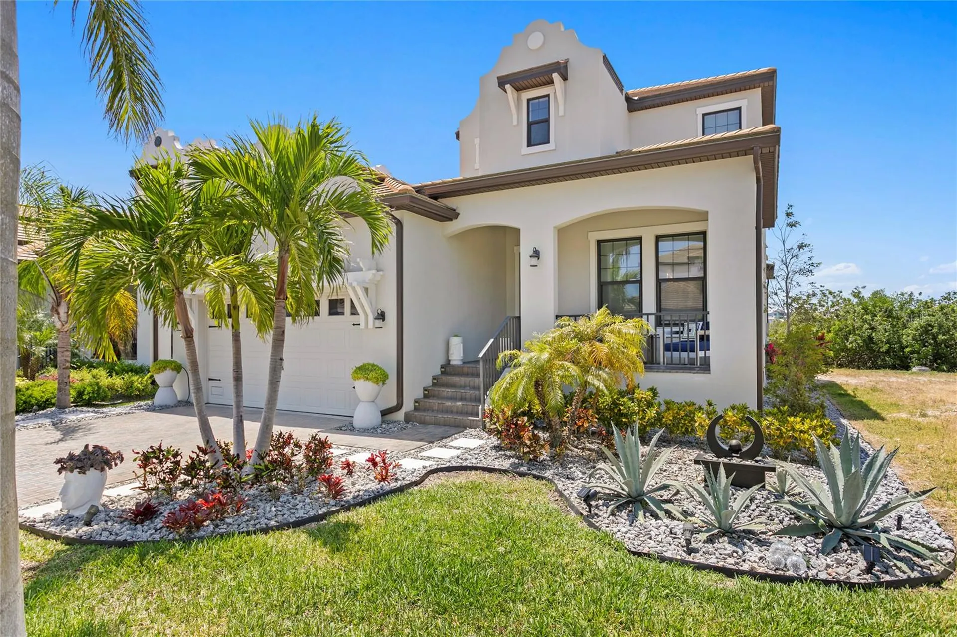 916 Seagrape Drive Ruskin FL 33570