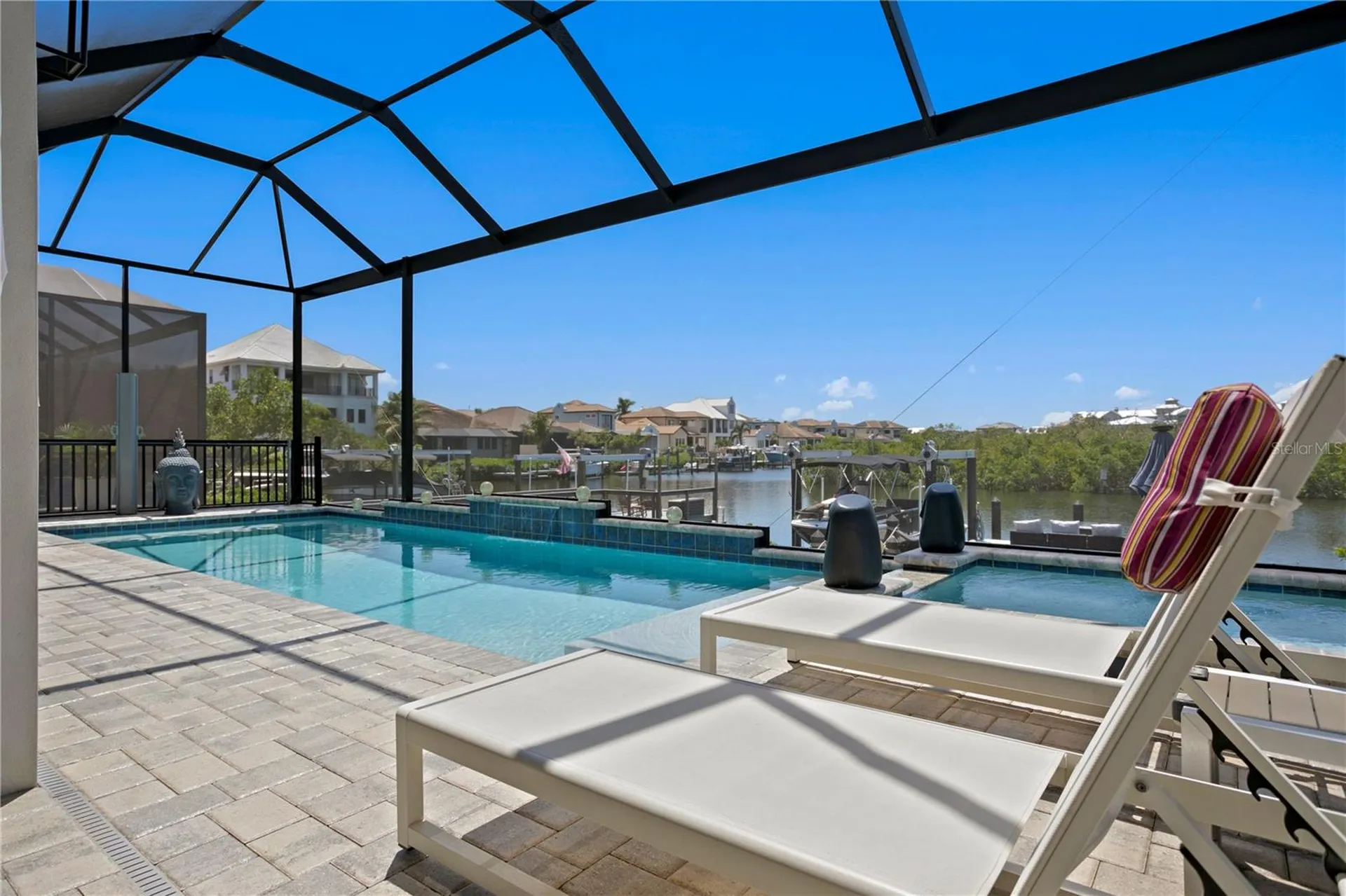 916 Seagrape Drive Ruskin FL 33570