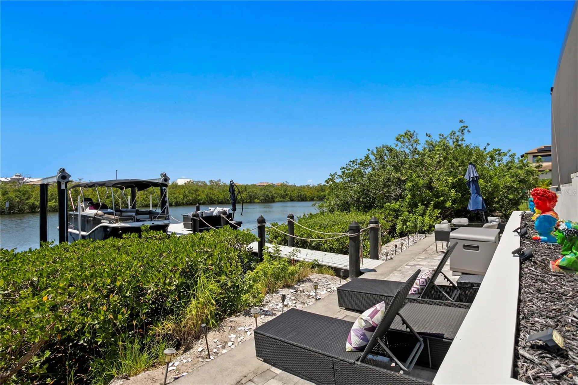 916 Seagrape Drive Ruskin FL 33570