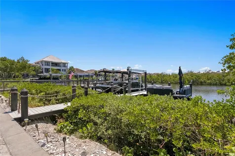 916 Seagrape Drive Ruskin FL 33570