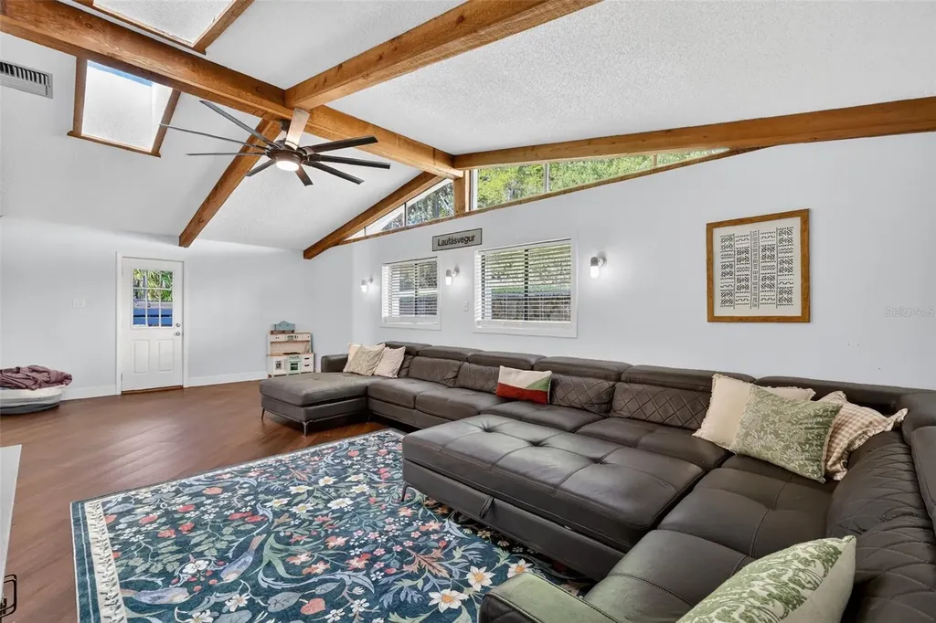1039 Lake Gracie Drive Eustis FL 32726