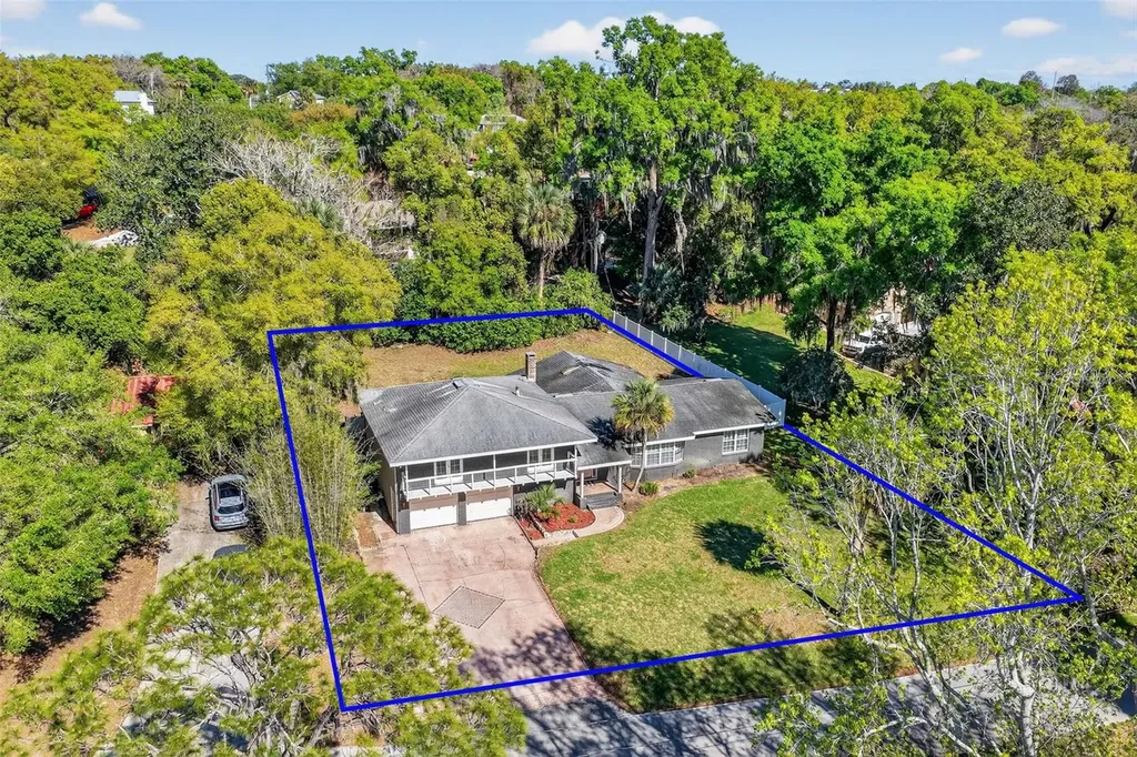 1039 Lake Gracie Drive Eustis FL 32726