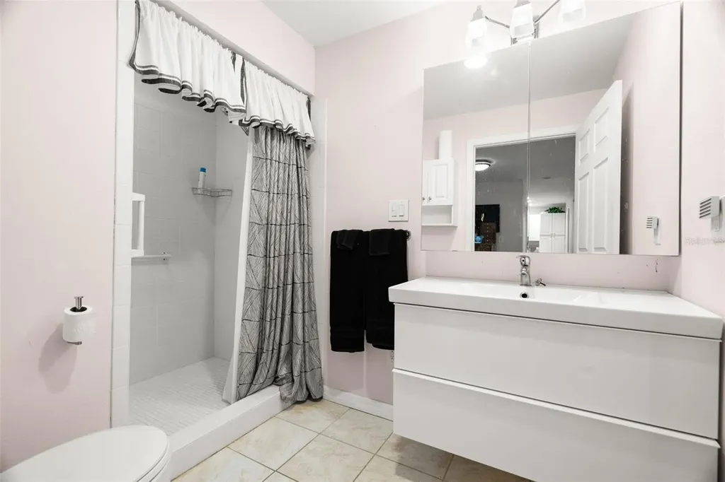 6890 County Road 95 Palm Harbor FL 34684