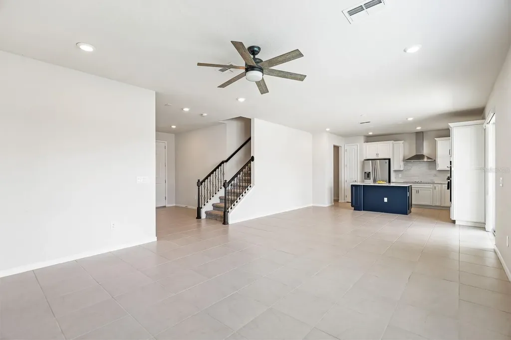 728 Parsons Mooring Court Seffner FL 33584