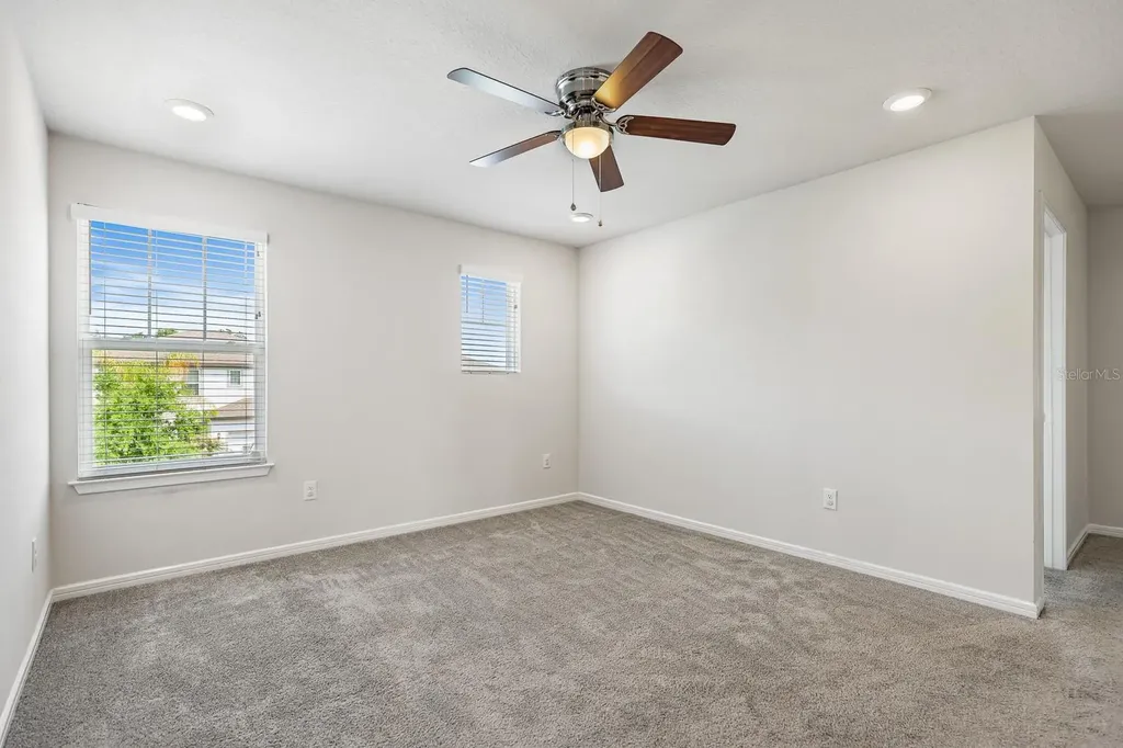 728 Parsons Mooring Court Seffner FL 33584