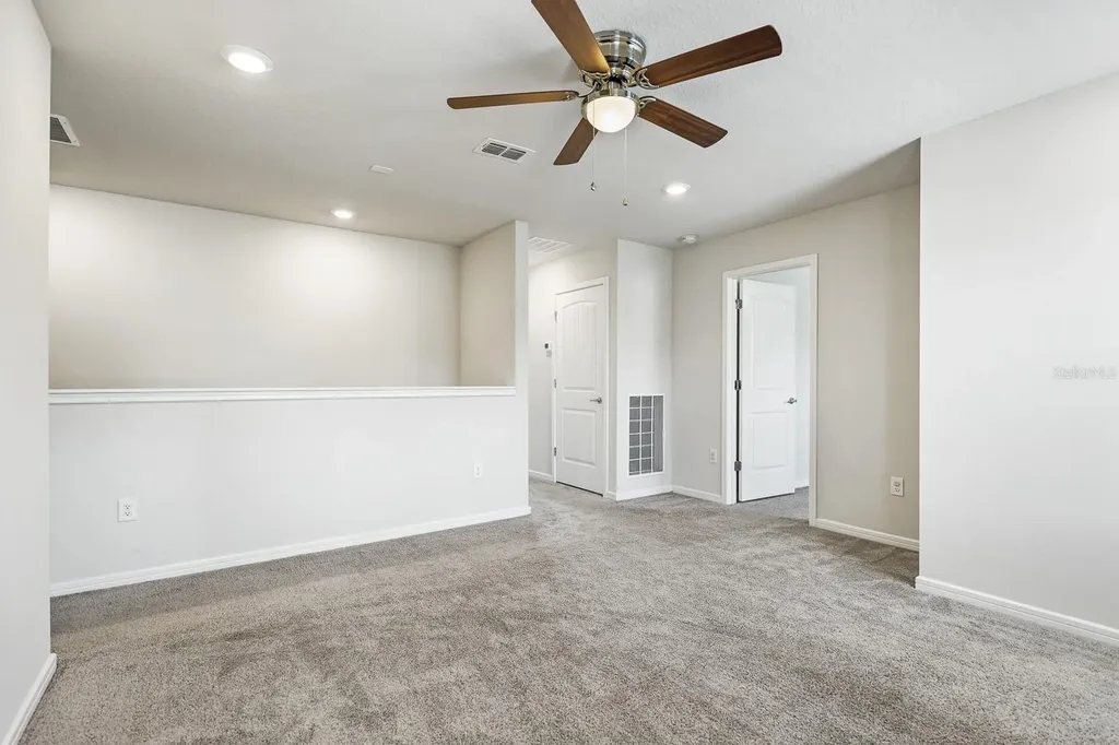 728 Parsons Mooring Court Seffner FL 33584