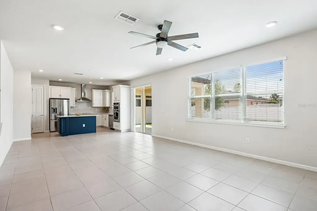 728 Parsons Mooring Court Seffner FL 33584