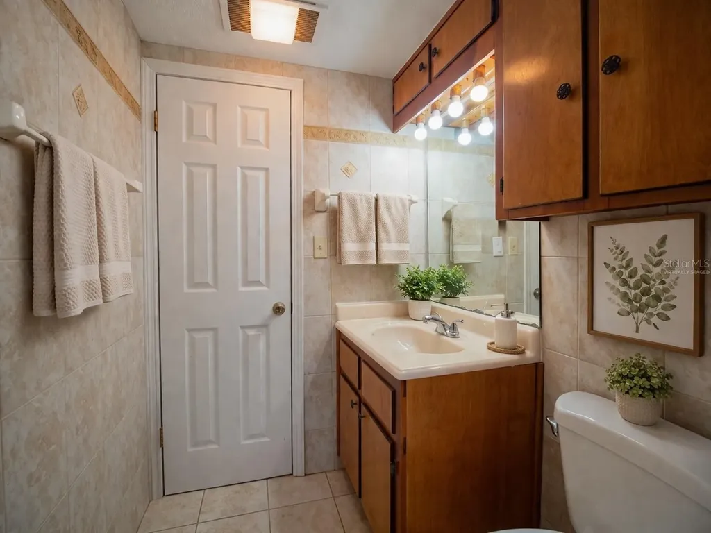 7893 S Us Highway 441 Lake City FL 32025