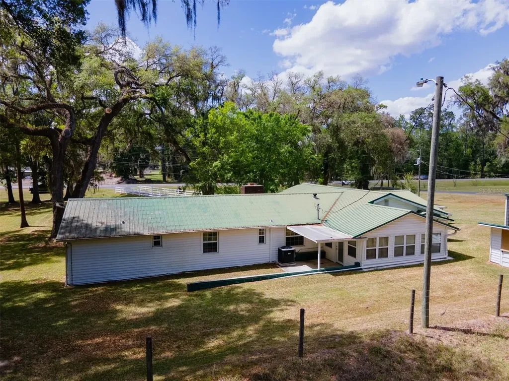 7893 S Us Highway 441 Lake City FL 32025