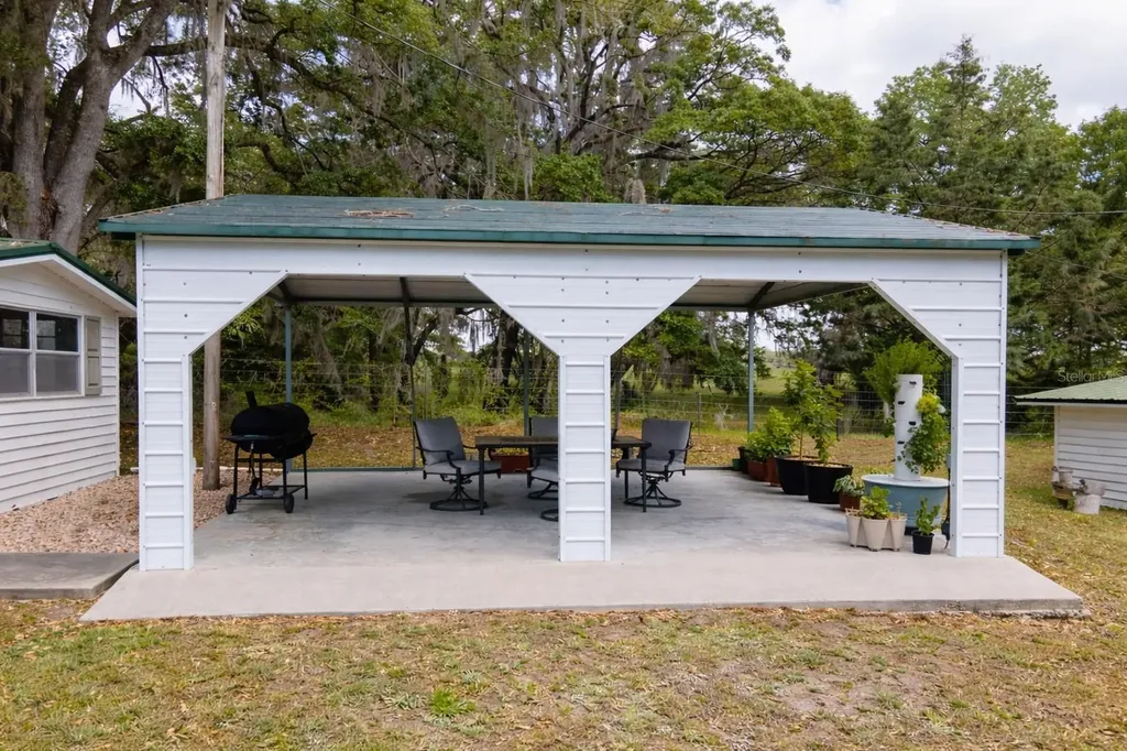 7893 S Us Highway 441 Lake City FL 32025