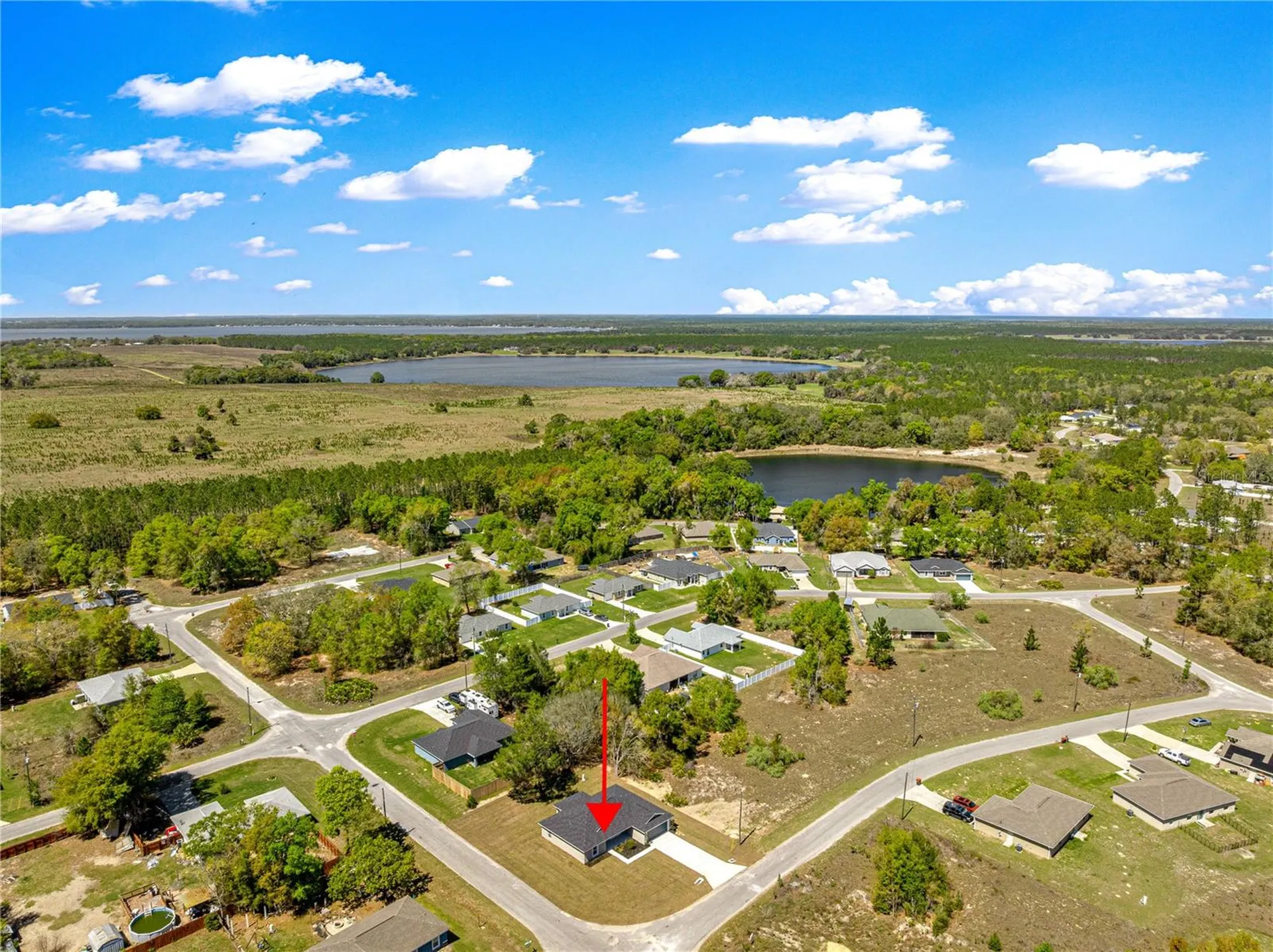 22 Malauka Run Lane Ocklawaha FL 32179
