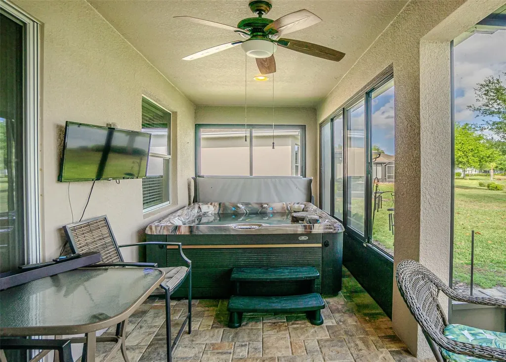 29203 Grass Bunker Drive San Antonio FL 33576