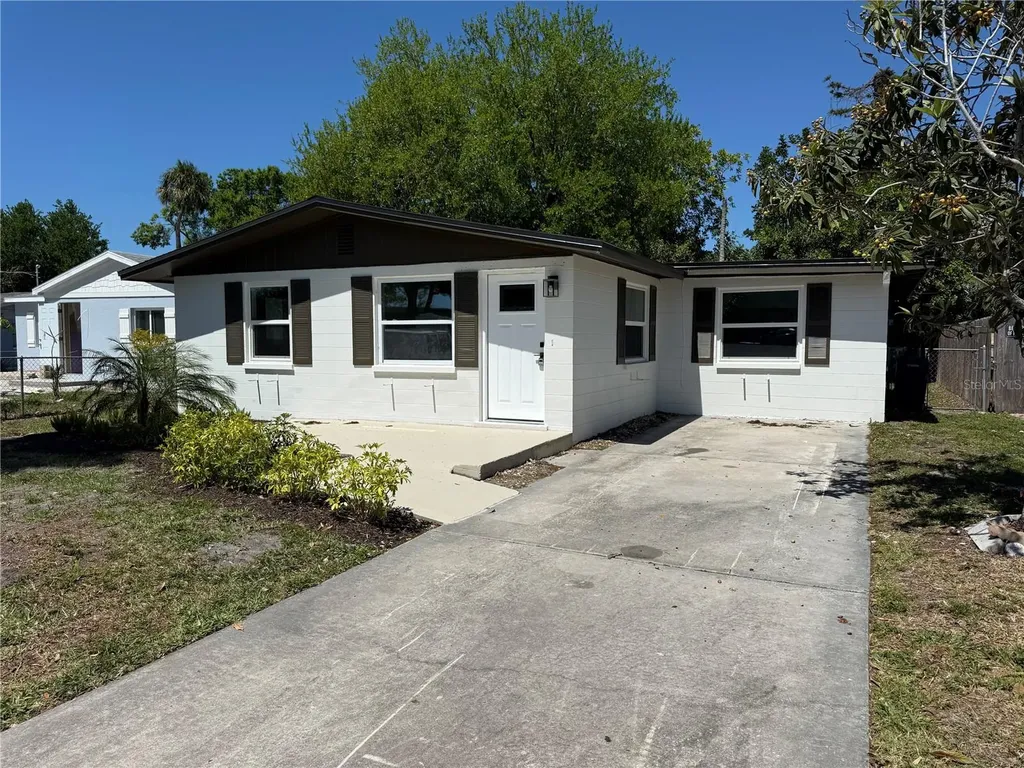 608 12th Street W Palmetto FL 34221