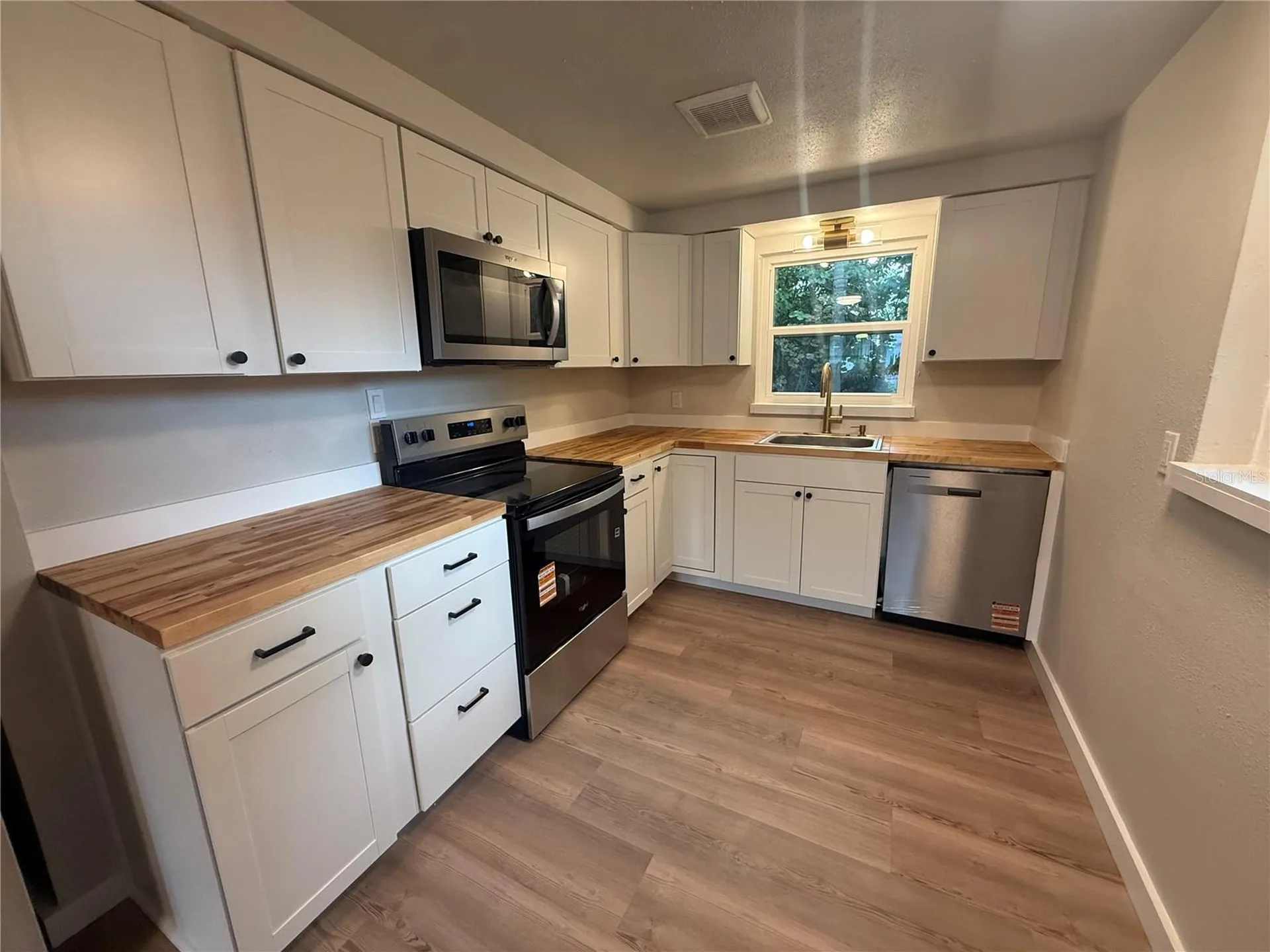 608 12th Street W Palmetto FL 34221