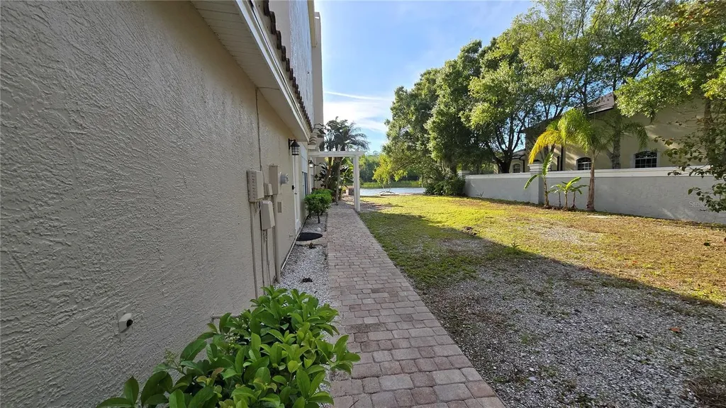 1806 Lago Vista Boulevard Palm Harbor FL 34685
