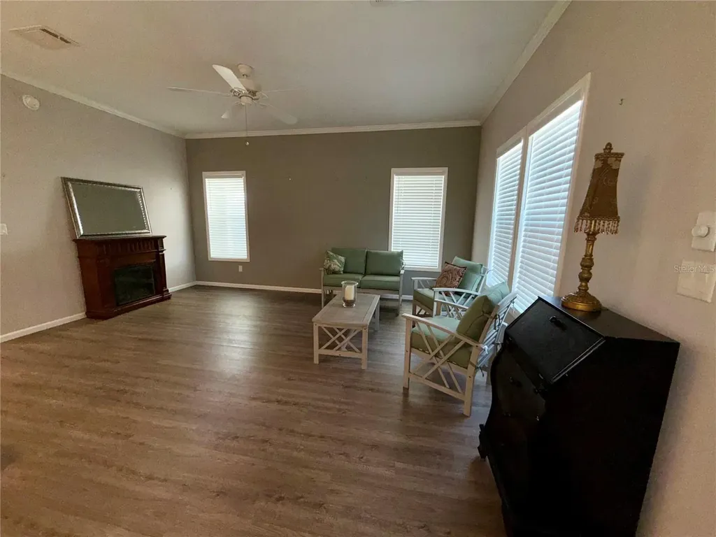 34572 Gardenia Drive N Pinellas Park FL 33781