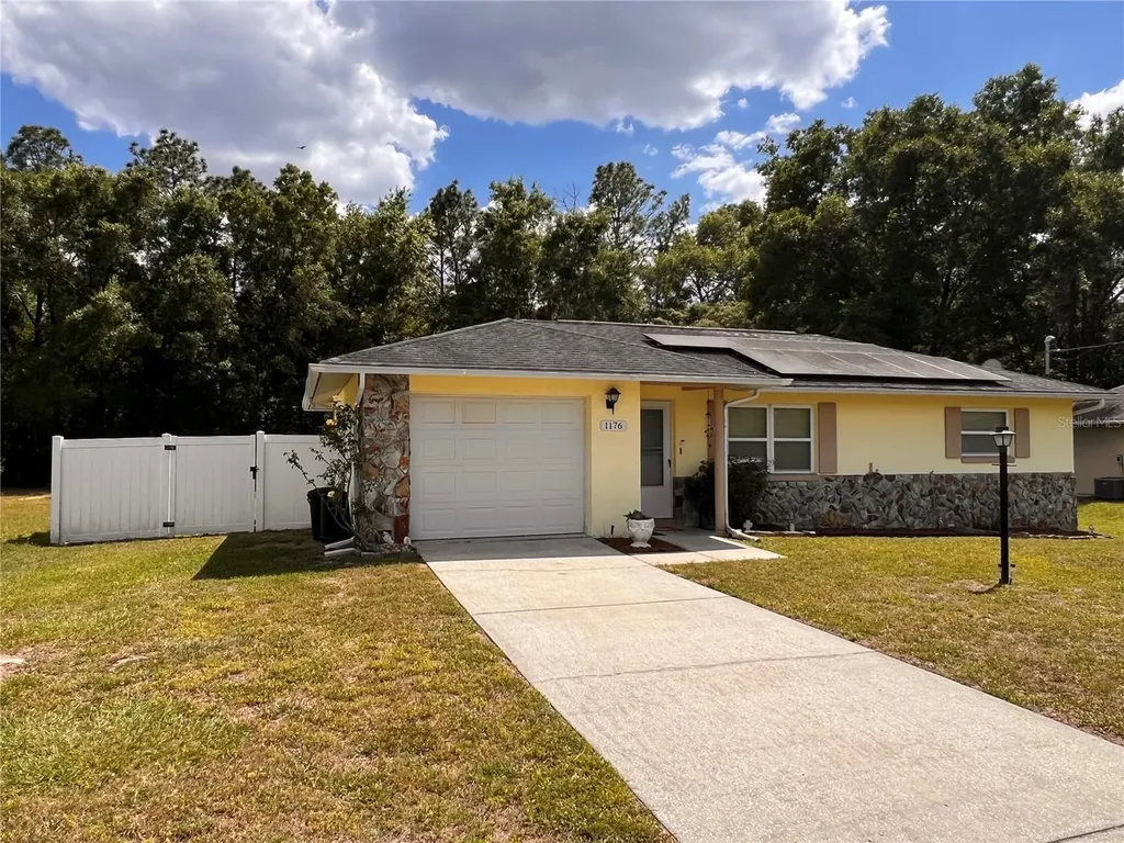1176 W Buttonbush Drive Beverly Hills FL 34465
