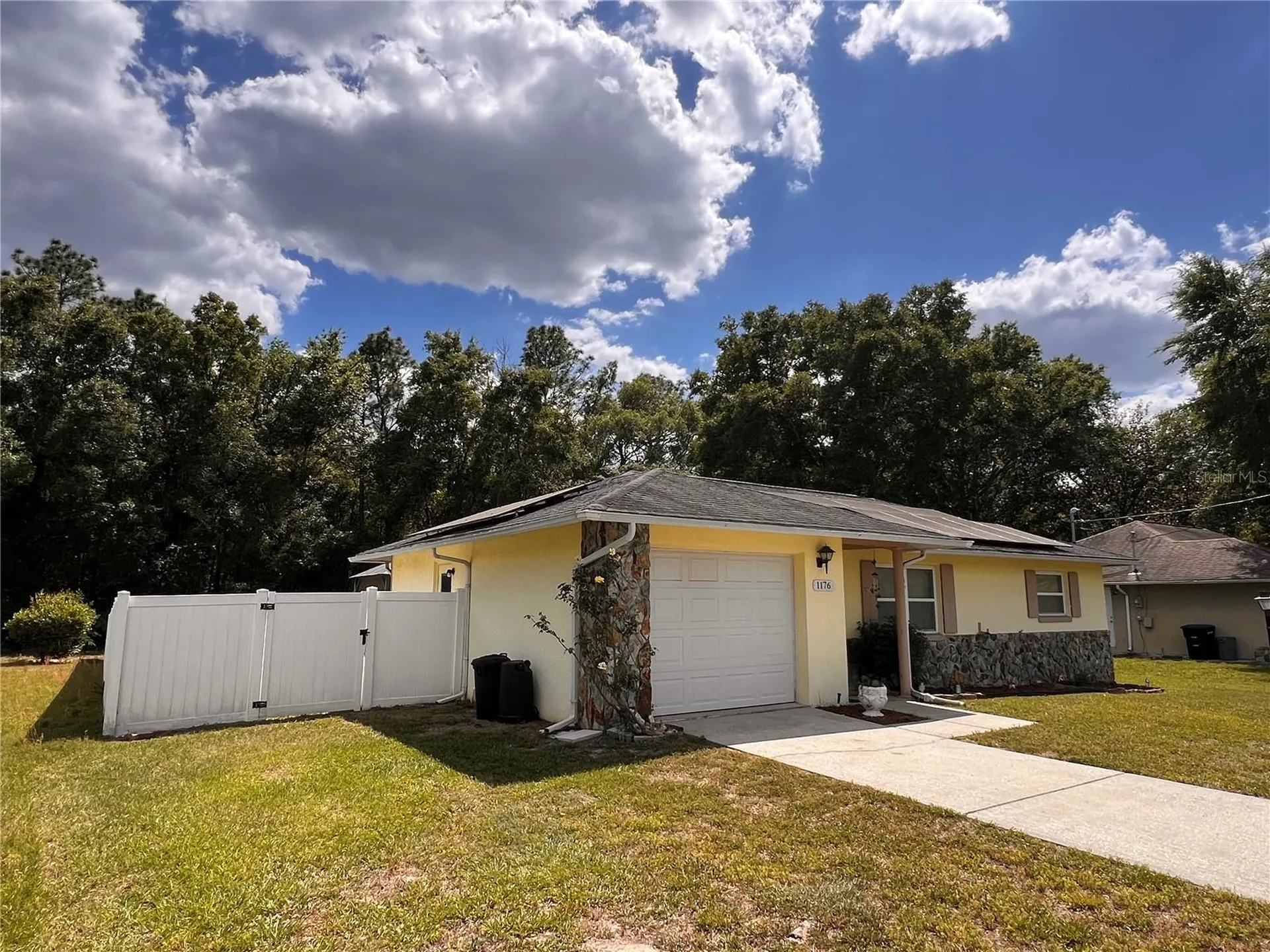 1176 W Buttonbush Drive Beverly Hills FL 34465