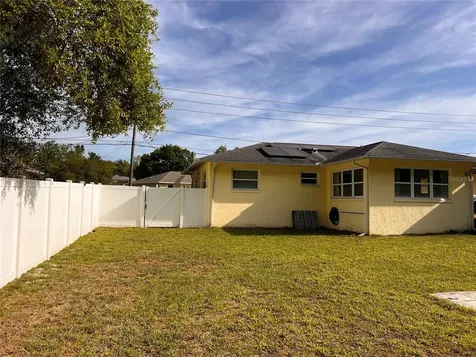 1176 W Buttonbush Drive Beverly Hills FL 34465
