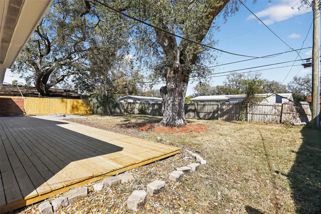 1321 Murray Avenue Clearwater FL 33755