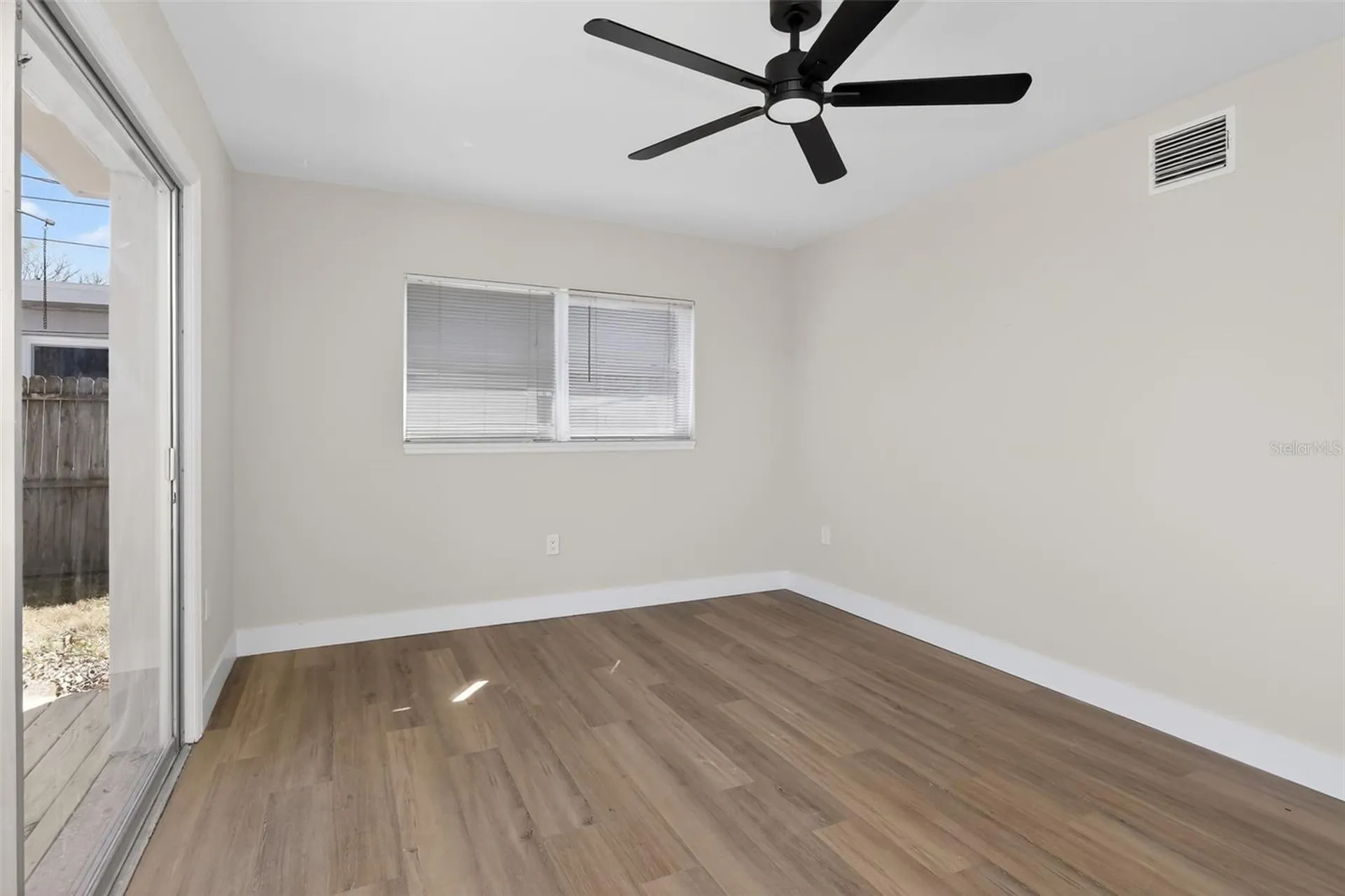 1321 Murray Avenue Clearwater FL 33755