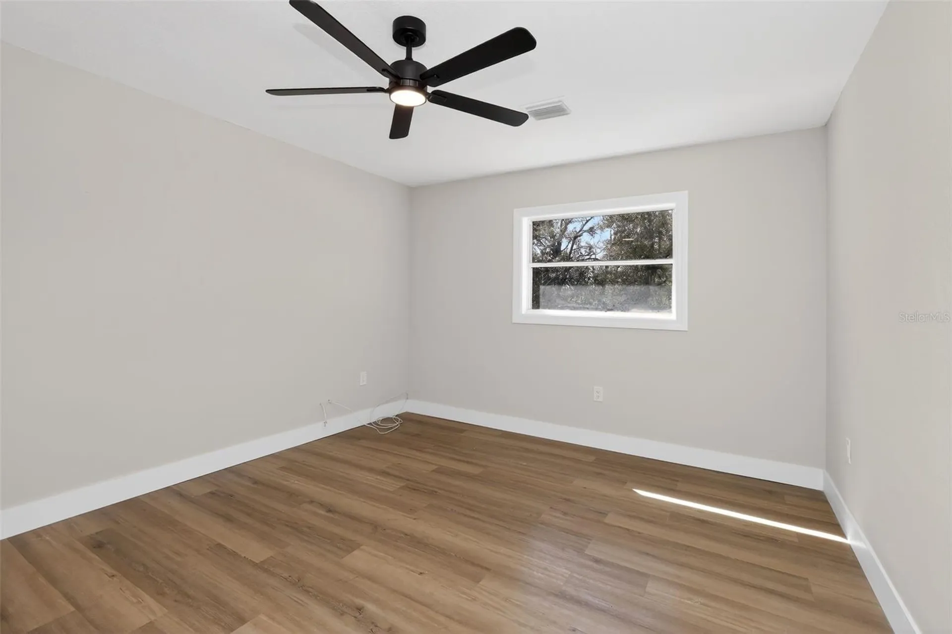 1321 Murray Avenue Clearwater FL 33755