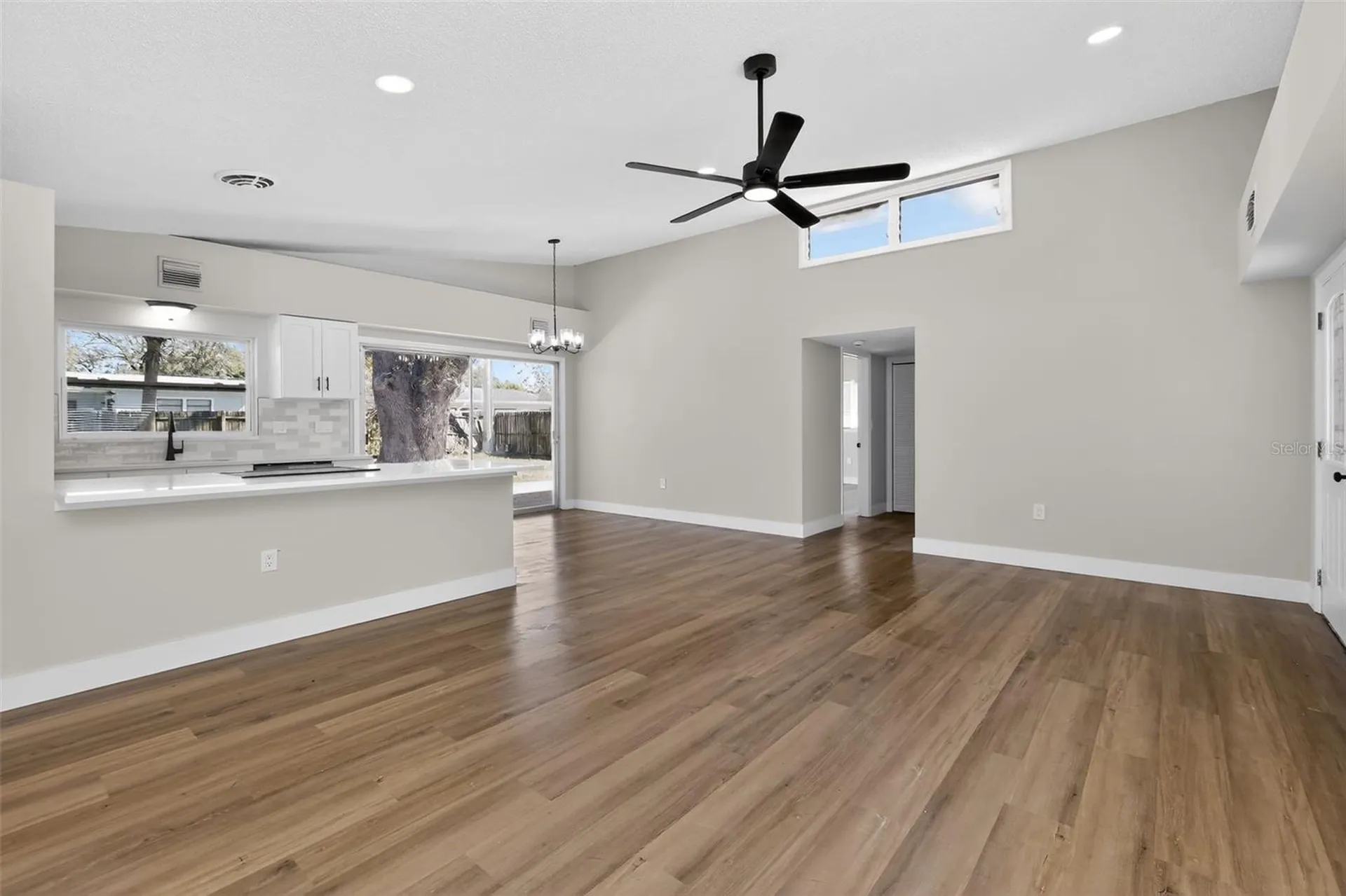 1321 Murray Avenue Clearwater FL 33755
