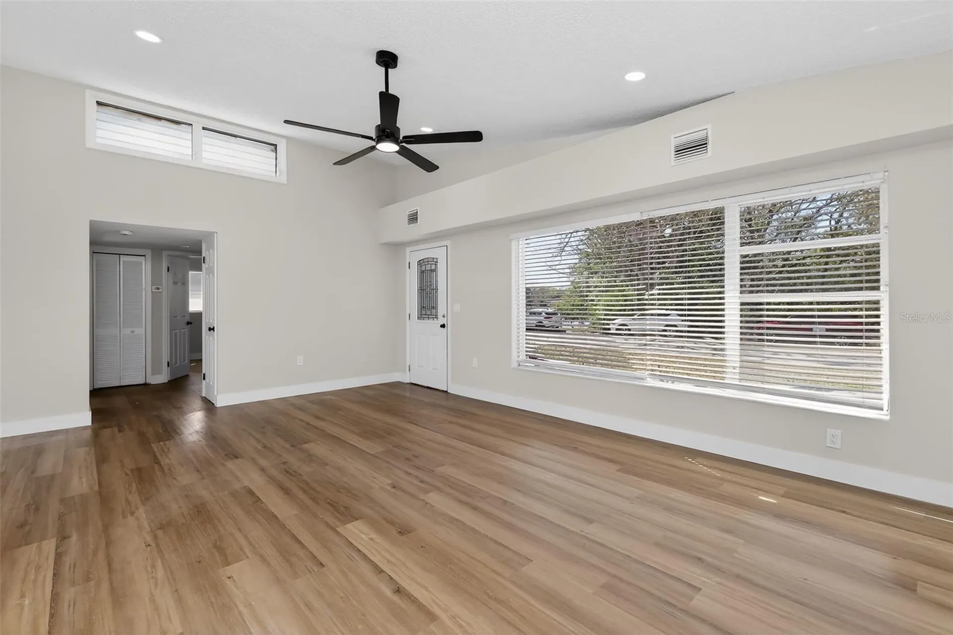 1321 Murray Avenue Clearwater FL 33755
