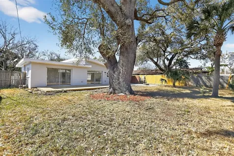 1321 Murray Avenue Clearwater FL 33755